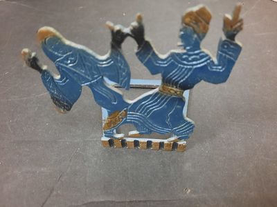 מחזיק ספרים ישראליאנה 
פריט וינטג' מנחושת 
סביבות שנות - 60 
10סמ גובה