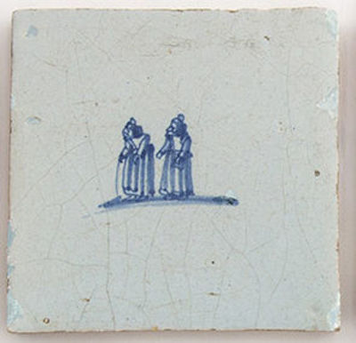 2 אריחי דלפט מצויר ומזוגג כחול לבן, תחילת המאה ה-17, הולנד. מידות: 13X13 ס"מ לערך (כל אחד)פירוט 