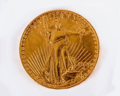 מטבע זהב 20$ Saint-Gaudens, 1929. משקל: 33.4 גר.
הערות: Registry values: N4719, NGC ID# 26GL 