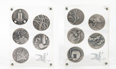 סט מהדורה מוגבלת של מדליות כסף "עשרת הדברות" סלבדור דאלי, ספרד, 1975. מדליות מעוטרות בתבליט 