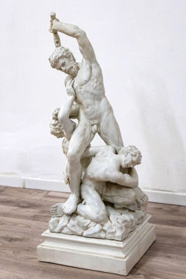 בעקבות וינצ'נזו פוגיני (Vincenzo Foggini 1700-1760), שמשון והפלישתים. פסל ביסקוויט 
1900 בקירוב 