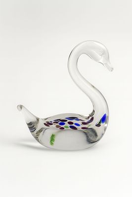 A vintage Murano glass figurine, handmade in the shape of a swan. Height:10 cm
Width:8 cm