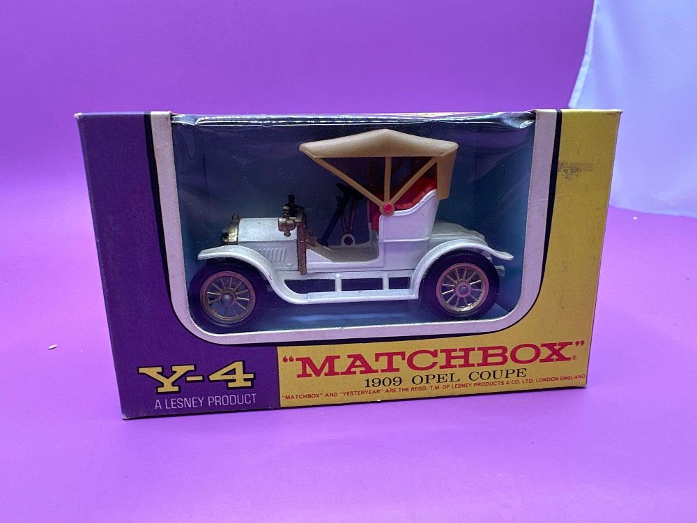 Lot 261: Matchbox Models Of Yesteryear, A Lesney Product Y...