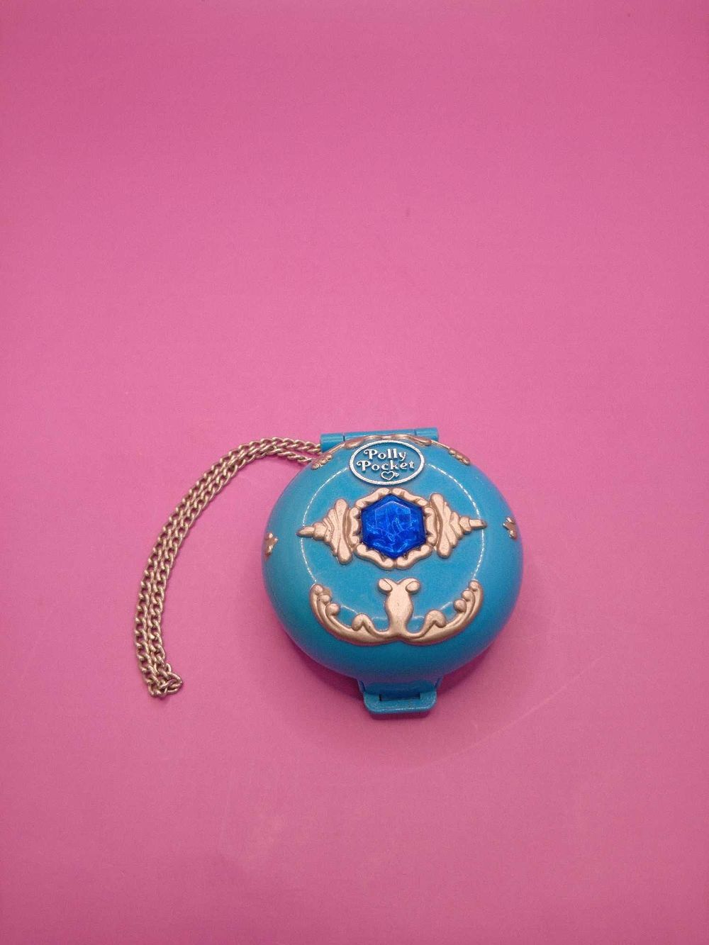 Lot 319: Vintage 1992 Polly Pocket Jewelled mermaid