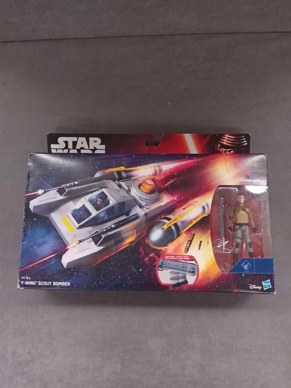 Lot 346: Starwars Y-wing Scout Bomber with Kanan Jarrus figure
