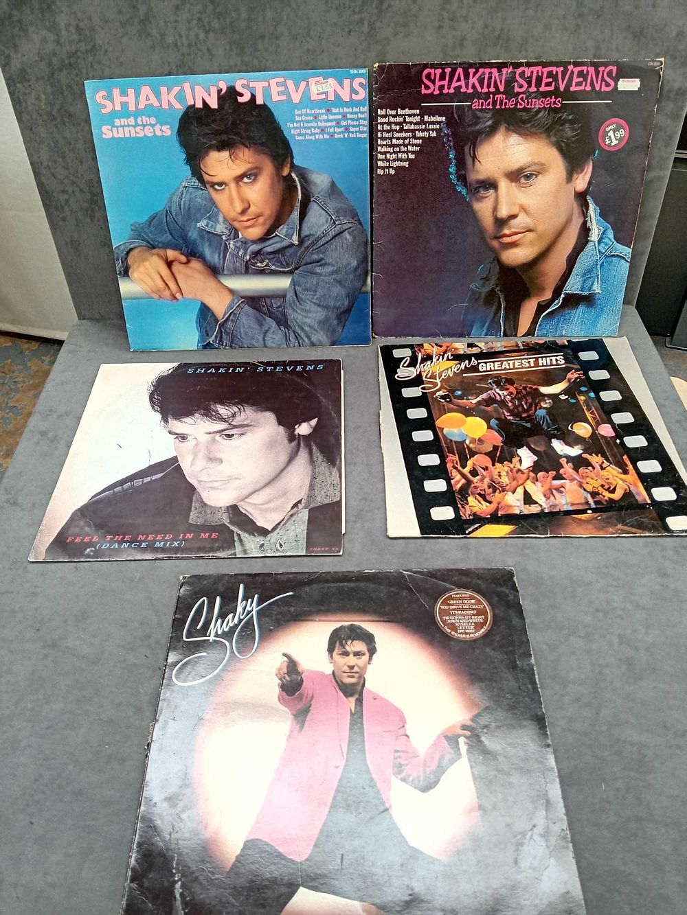 Lot 389: 9 x Shakin Stevens vinyls as pictured