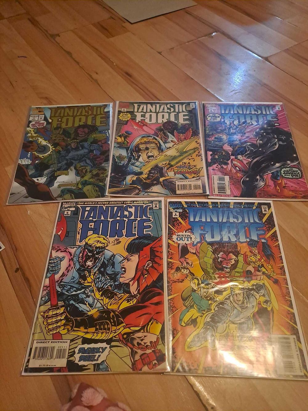 Lot 460: Marvel fantastic force busting out direct edition issues...