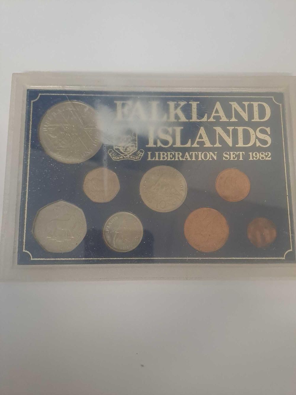 Lot 688: Falkland Islands liberation set 1982