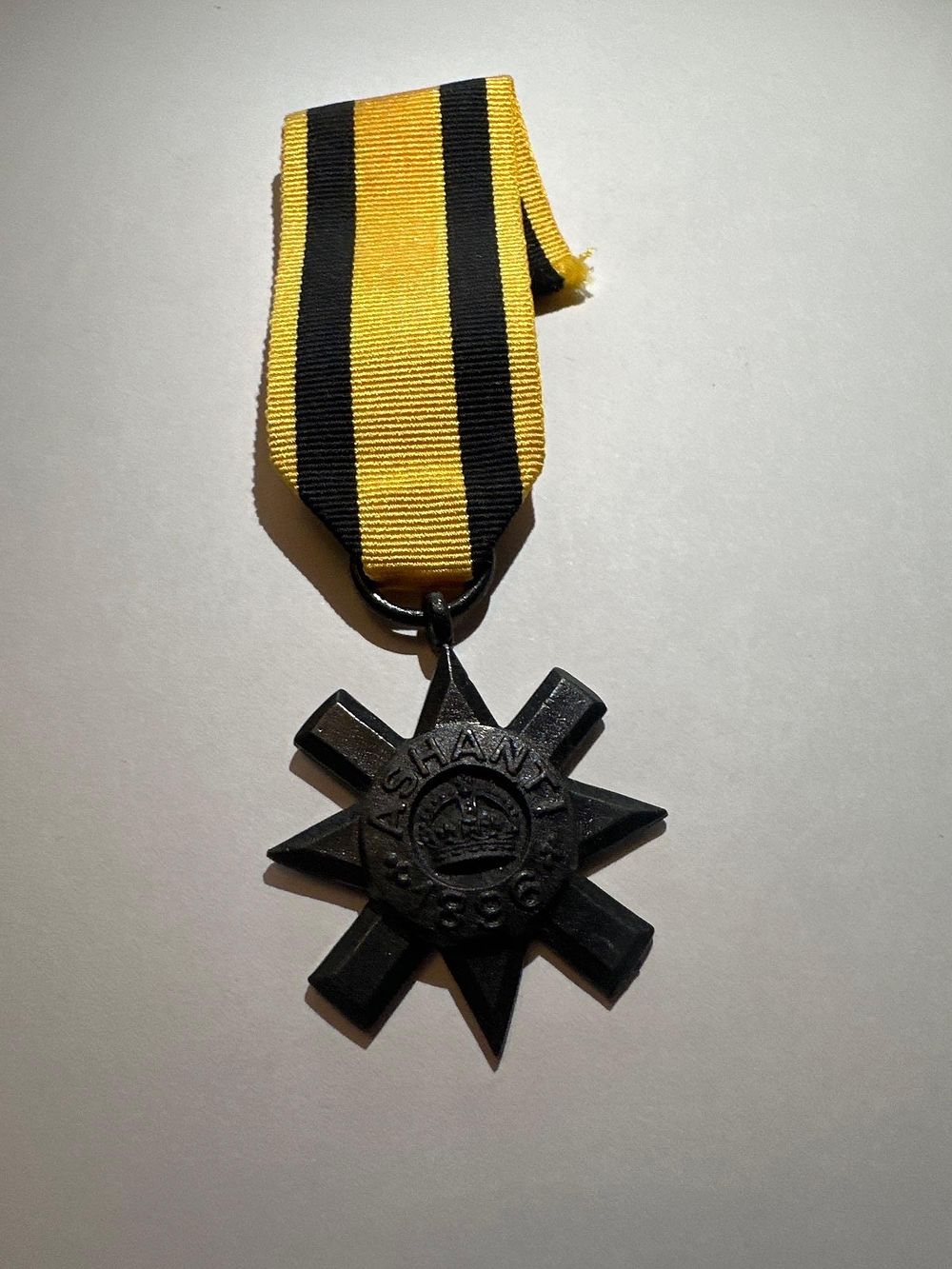 Lot 899: 1896 Ashanti Medal