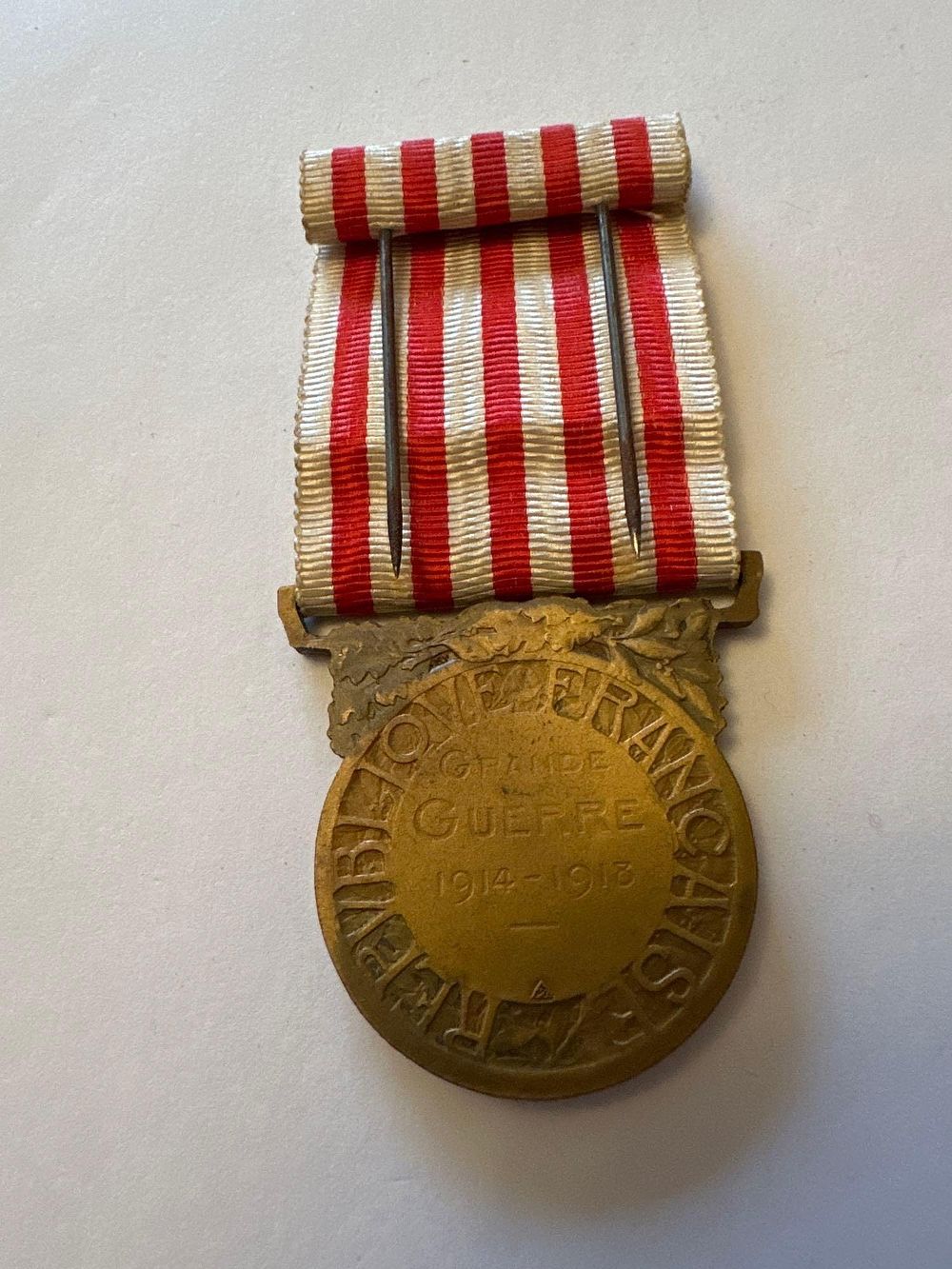 Lot 904: 2 x French Medals 1914-1918, Croix Du Combattant...