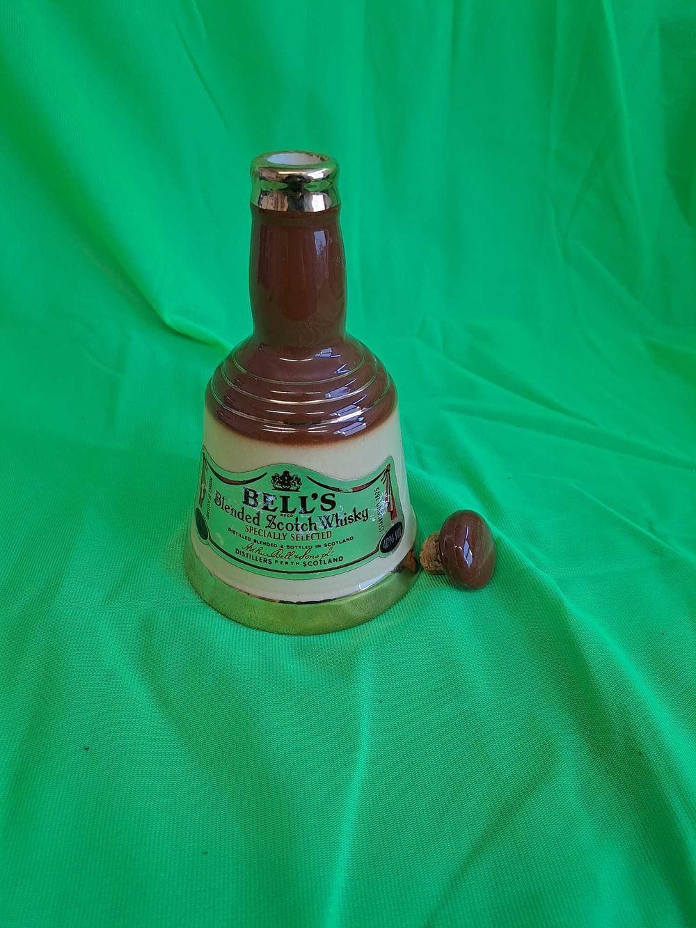 Lot 931: Bells Whisky Decanter 18.75 Cl Manufactured By Wade