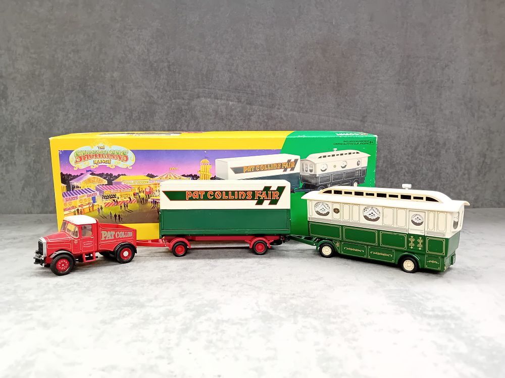 Lot 238: Corgi Classics #16502 Scammell Highwayman Truck & Caravan Trailer Pat Collins Fair