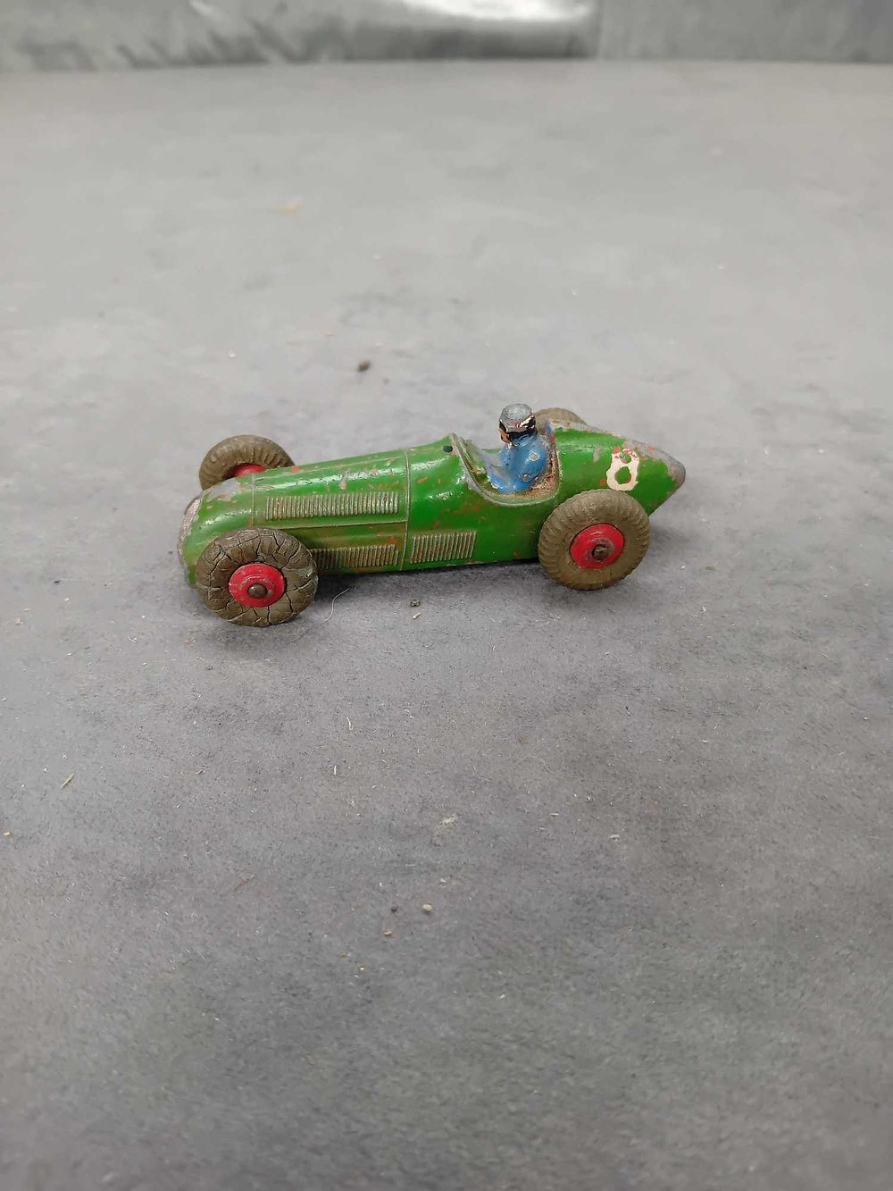 Lot 278: Dinky Toys Alfa-Romeo unboxed