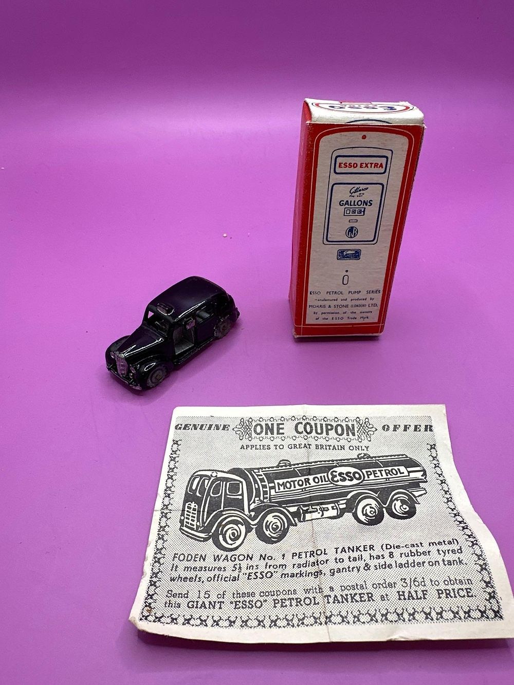Lot 306: Esso Extra Austin Taxi. No13