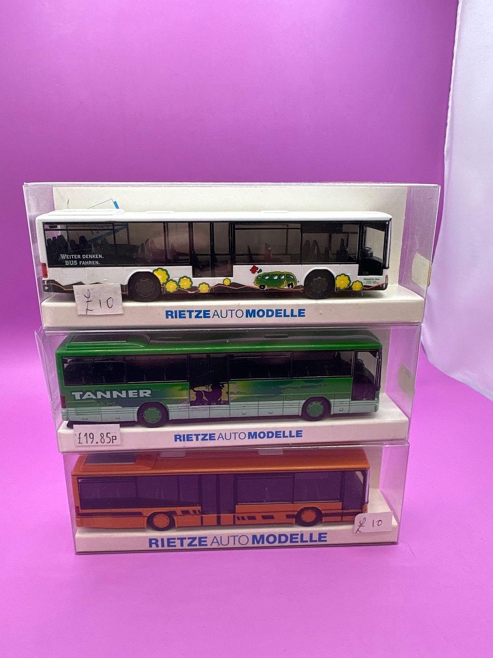 Lot 315: Group Of 3 Coaches, Rietze Auto Modelle. 90518...