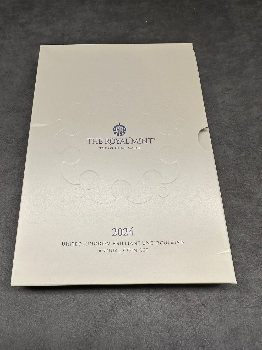 Lot 266: The Royal Mint 2024 United Kingdom brilliant uncirculated annual Coins set