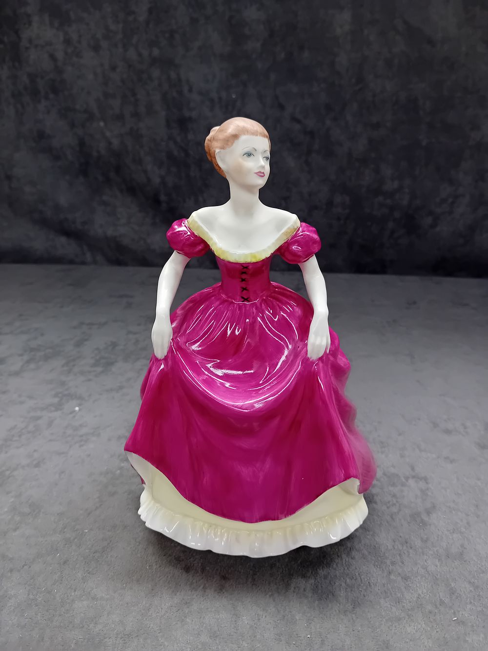Lot 158: Coalport Ladies Of Fashion Flair