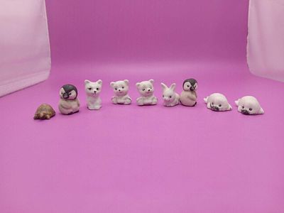 Set of 9 miniatures as pictured