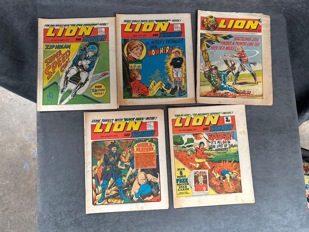 Lot 409: 5 X Lion Comics From 1968-1973