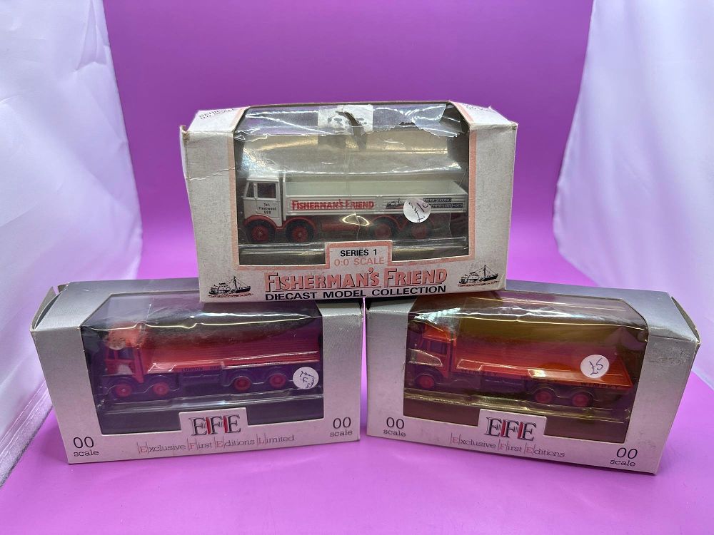Lot 230: Group Of 3 Trucks, 2 Efe Scale 00...