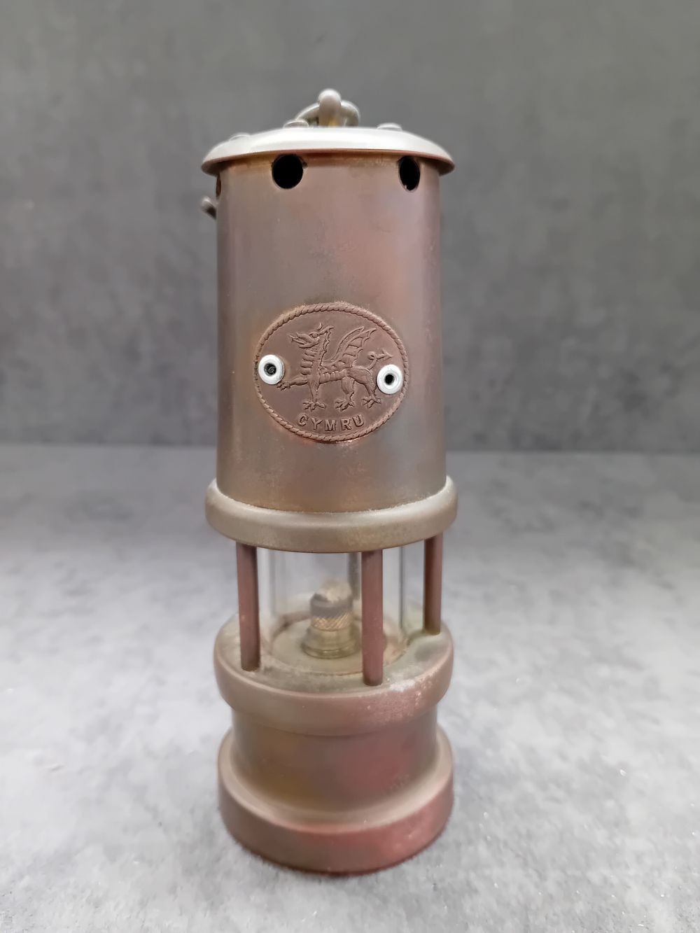 Lot 769: Antique Wales minors lamp in excellent condition as...