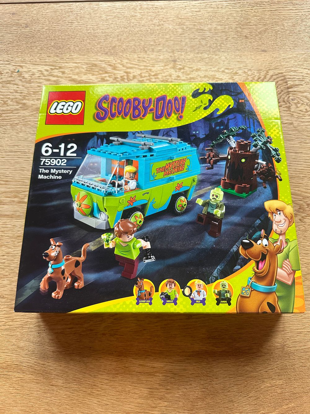 Lot 195: Lego Scooby Doo 75902 the mystery machine unopened unused