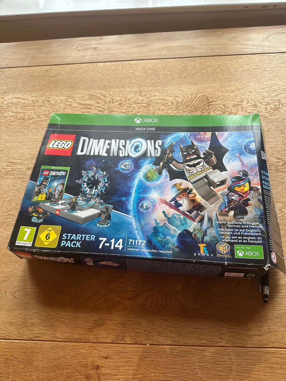 Lot 191: lego dimensions 71172 xbox one Batman starter pack. This set is opened!