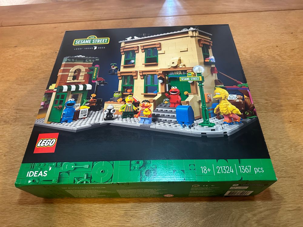 Lot 168: Lego 21324 Ideas - 123 Sesame Street - Retired Set UNOPENED & MINT
