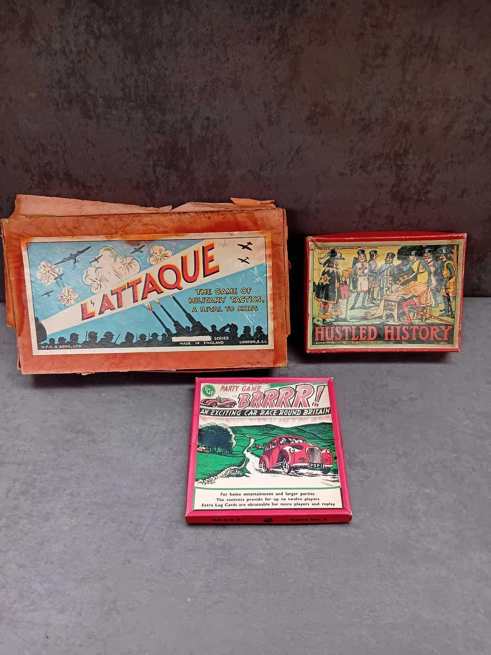 Lot 163: 3 x vintage board games 1 x Lattaque...