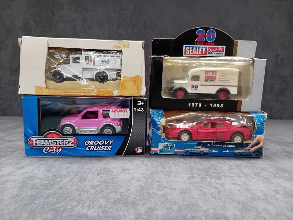 Lot 250: Mixed lot of 4 Die-cast as pictured