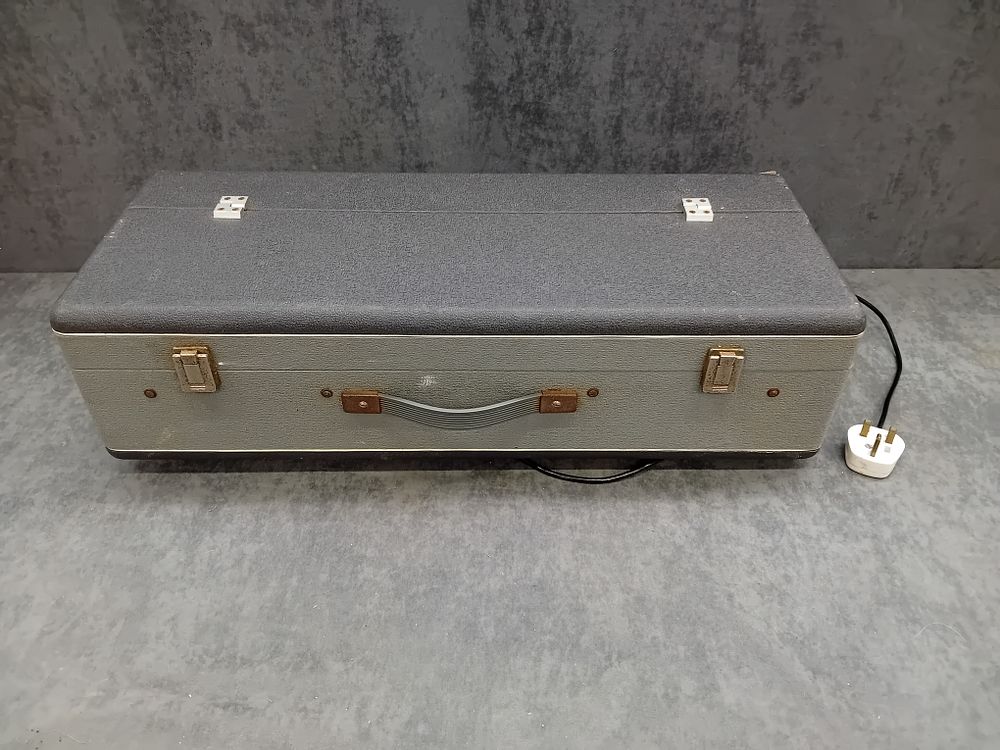 Lot 752: Vintage Lorenzo Electric Reed Organ