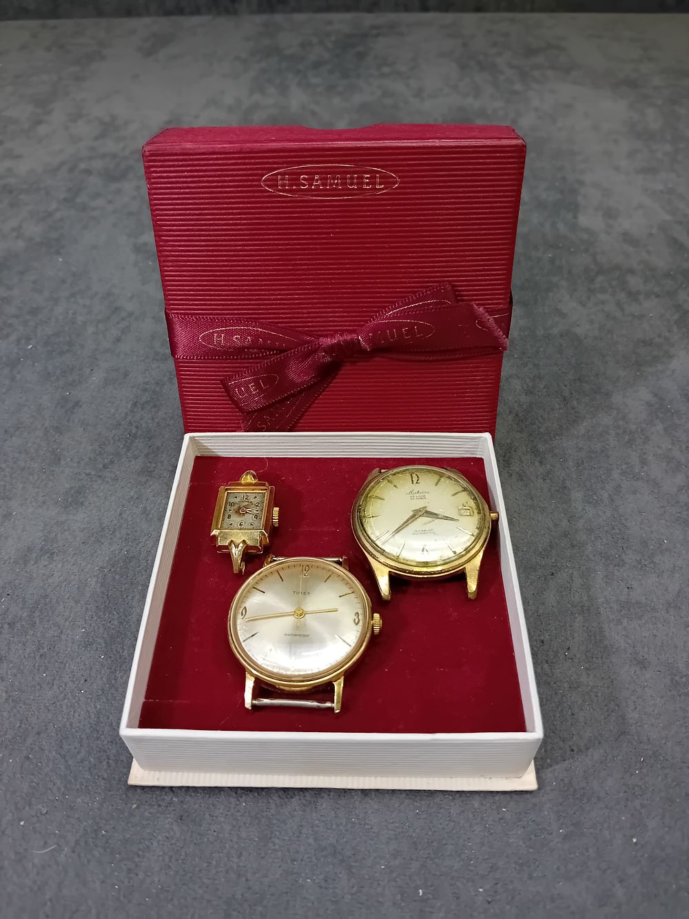 Lot 556: Three Watches with no straps as pictured