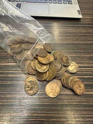 116 x king George V pennies 1911 onwards