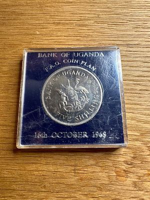 Bank Of Uganda 1968 5 Shillings Proof Coin Cased