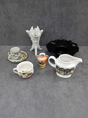 Mixed lot of chinaware including some portmeirion items as pictured