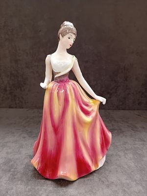 The Leonardo Collection Victoria excellent condition not in original box as pictured