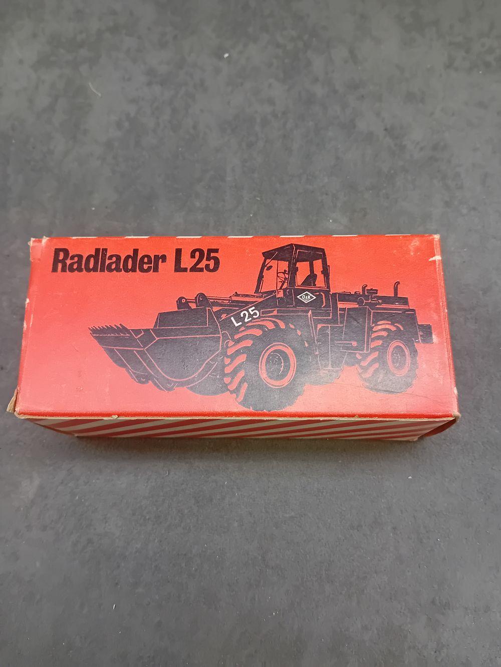 Lot 640: Conrad O&K diecast Radlader L25 in original box...
