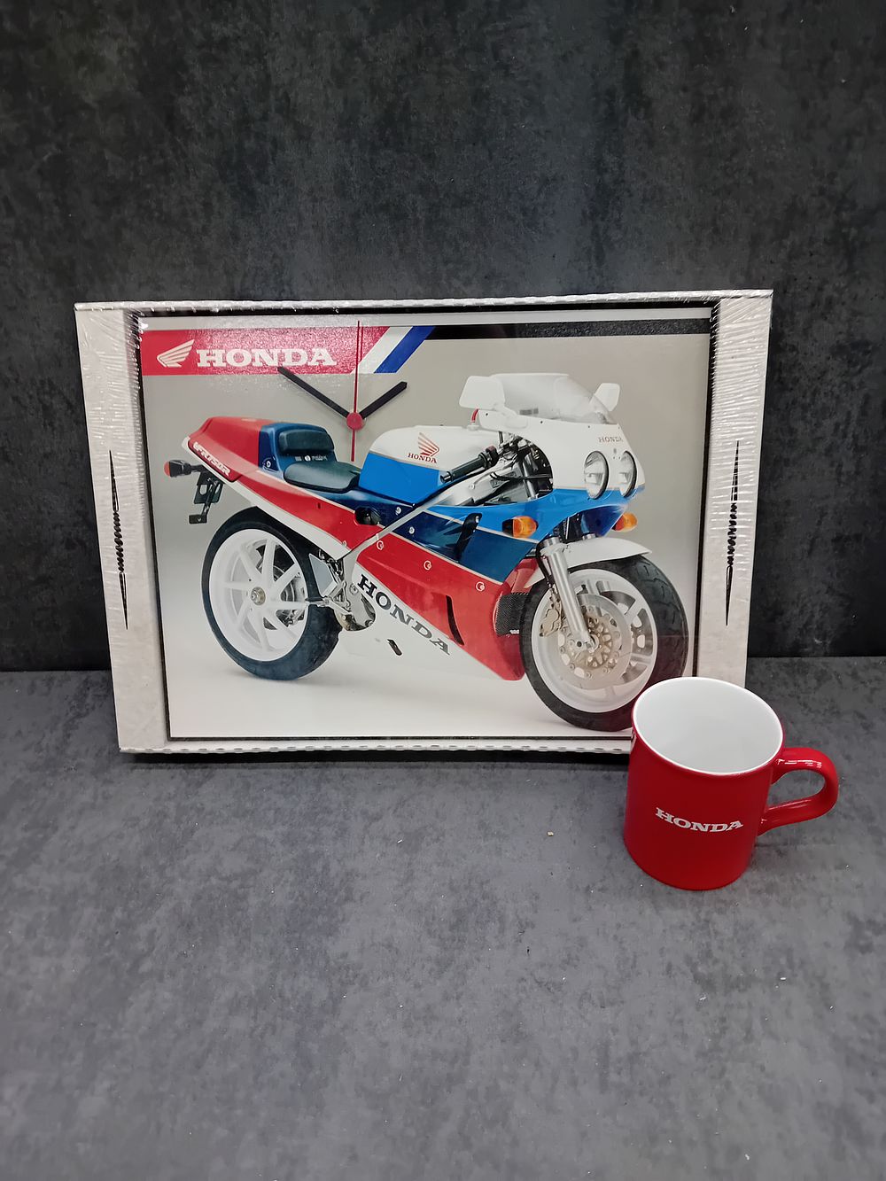 Lot 333: mixed lot of Honda memorabilia 1988 Honda RC30...