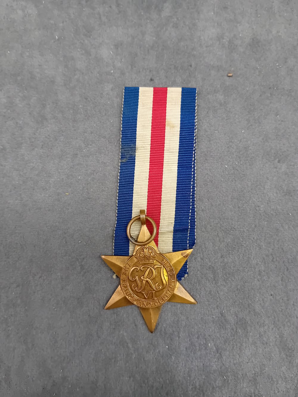 Lot 181: WW2 1938-1945 Star Medal