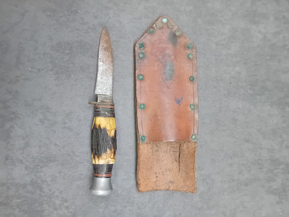 Lot 179: a WW1 British Military Bone handle Boot Knife...