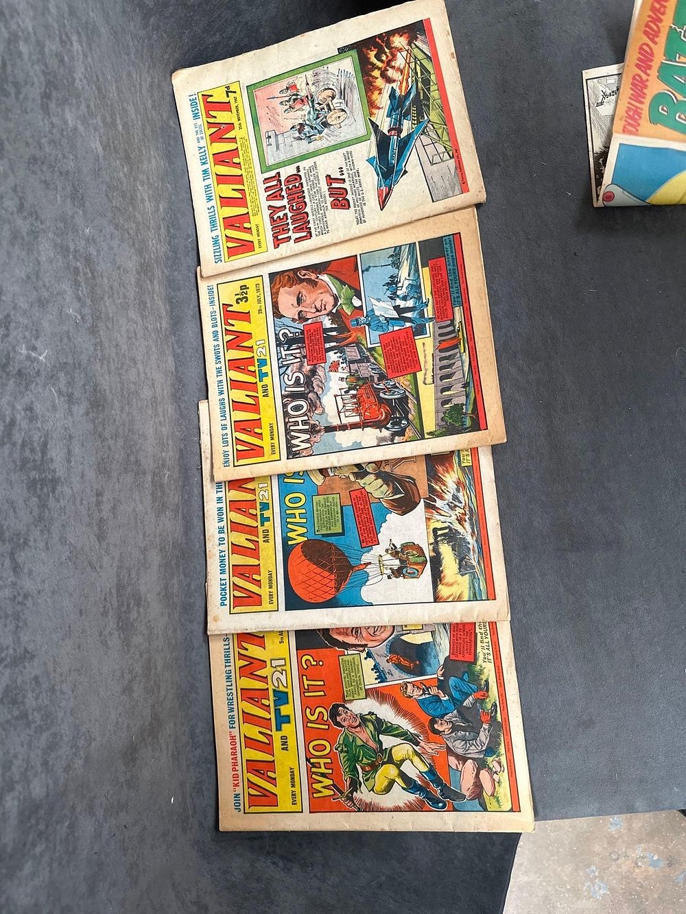 Lot 325: A Selection Of Comics Includes, Valiant, Battle, Whizzers,...