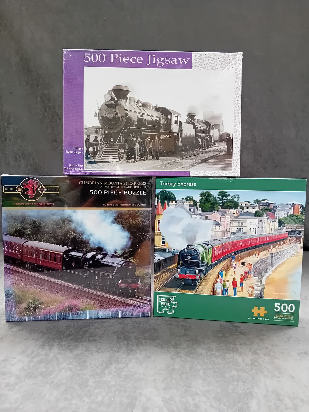 Lot 363: Mixed lot of 3 puzzles as pictured 2...
