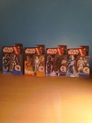 Starwars the force awakens containing 4 figures first order Stormtrooper squad leader, first 