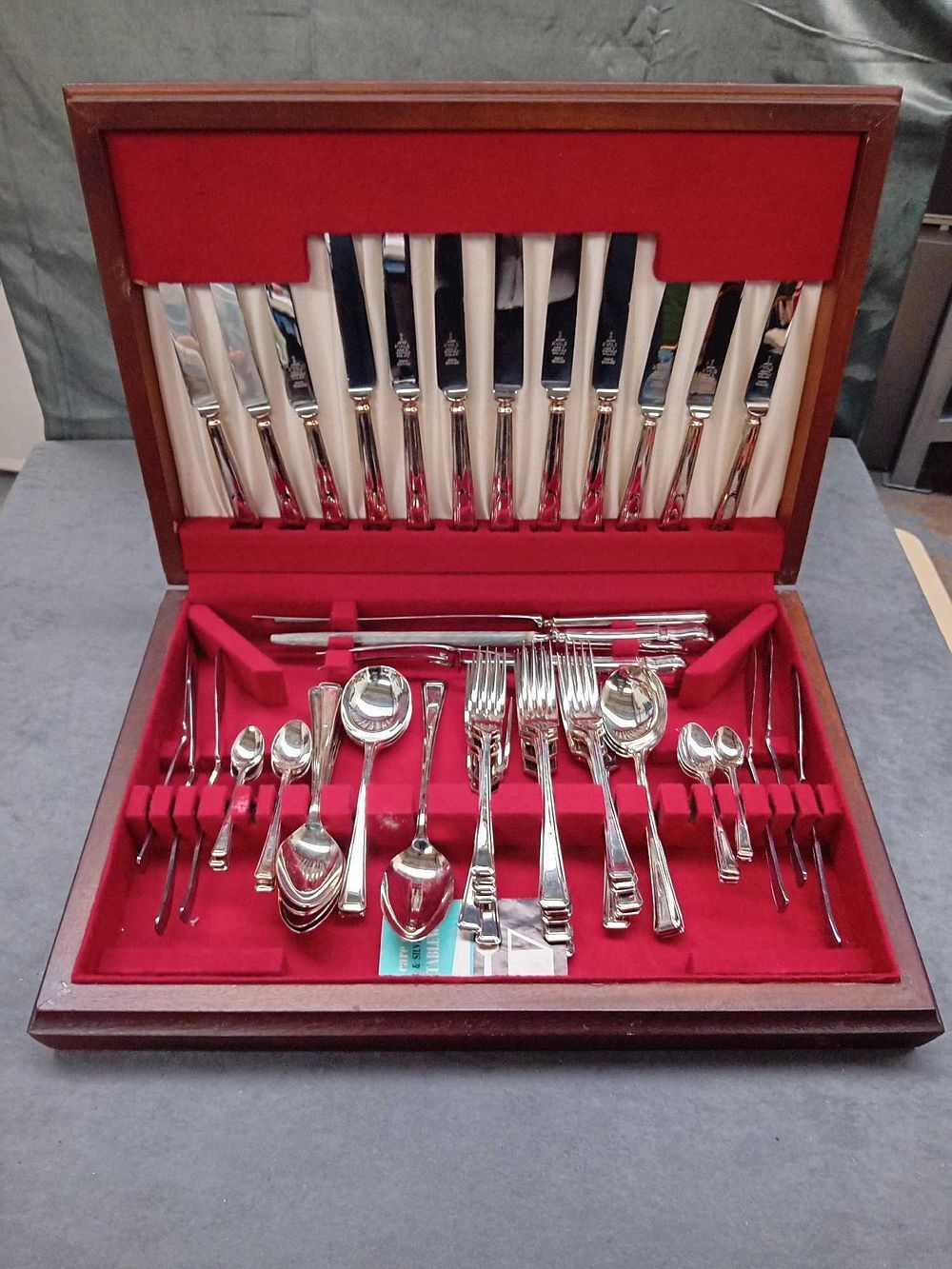 Lot 429B: Silver plated Tableware containing 64 pieces in wooden...