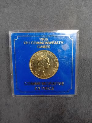 Mint in case 1986 commonwealth games two pound coin.