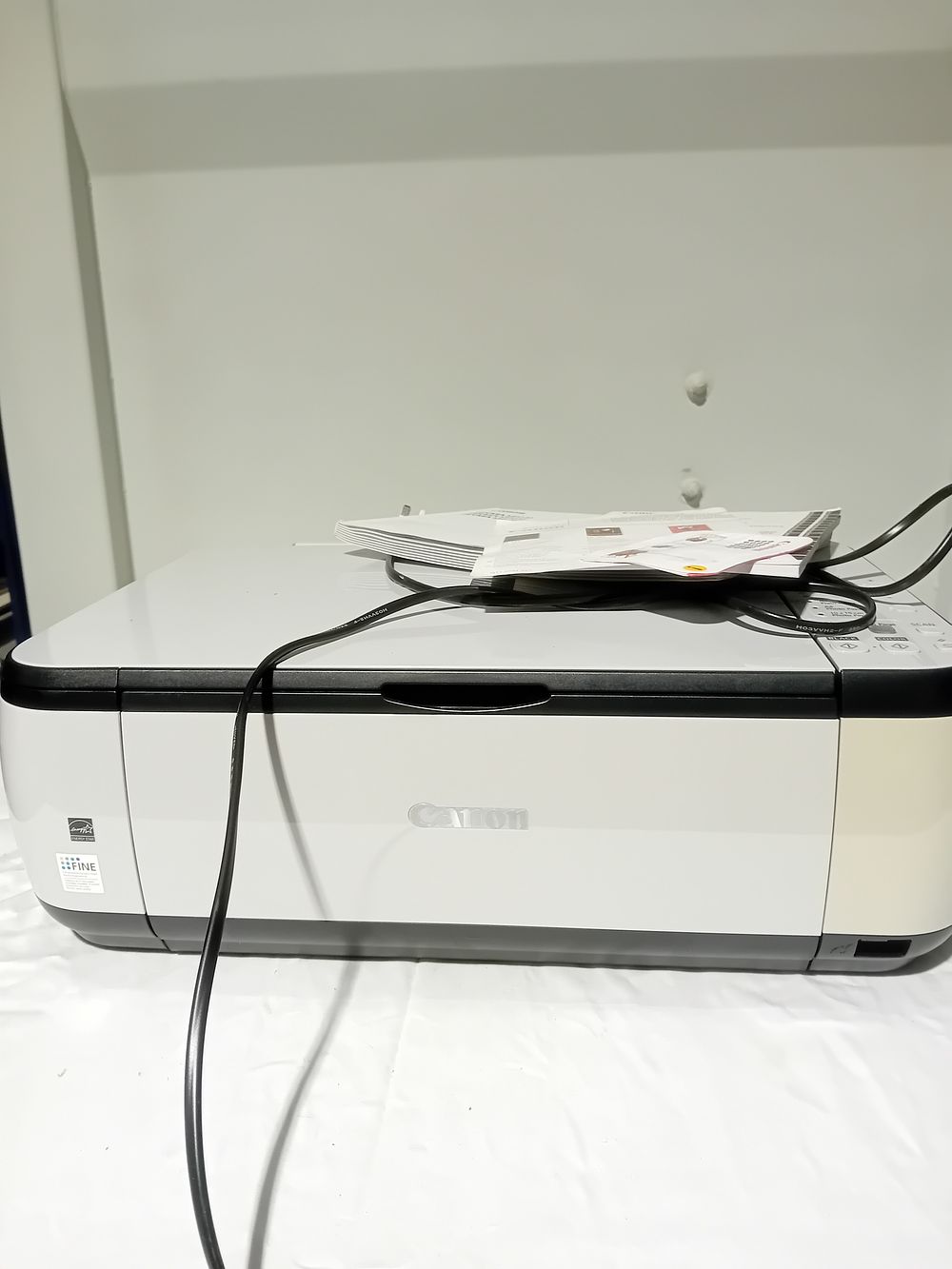 Lot 225: Canon printer as pictured with manual