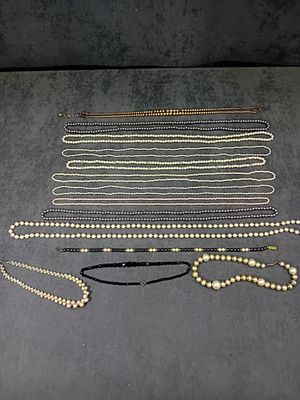 Mixed Lot of dress Jewelry Black, Silver and Cream Colour Pearls as pictures.