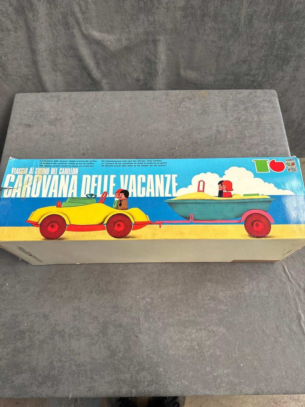 Lot 605: Sebino travels to the dunno of the holiday...