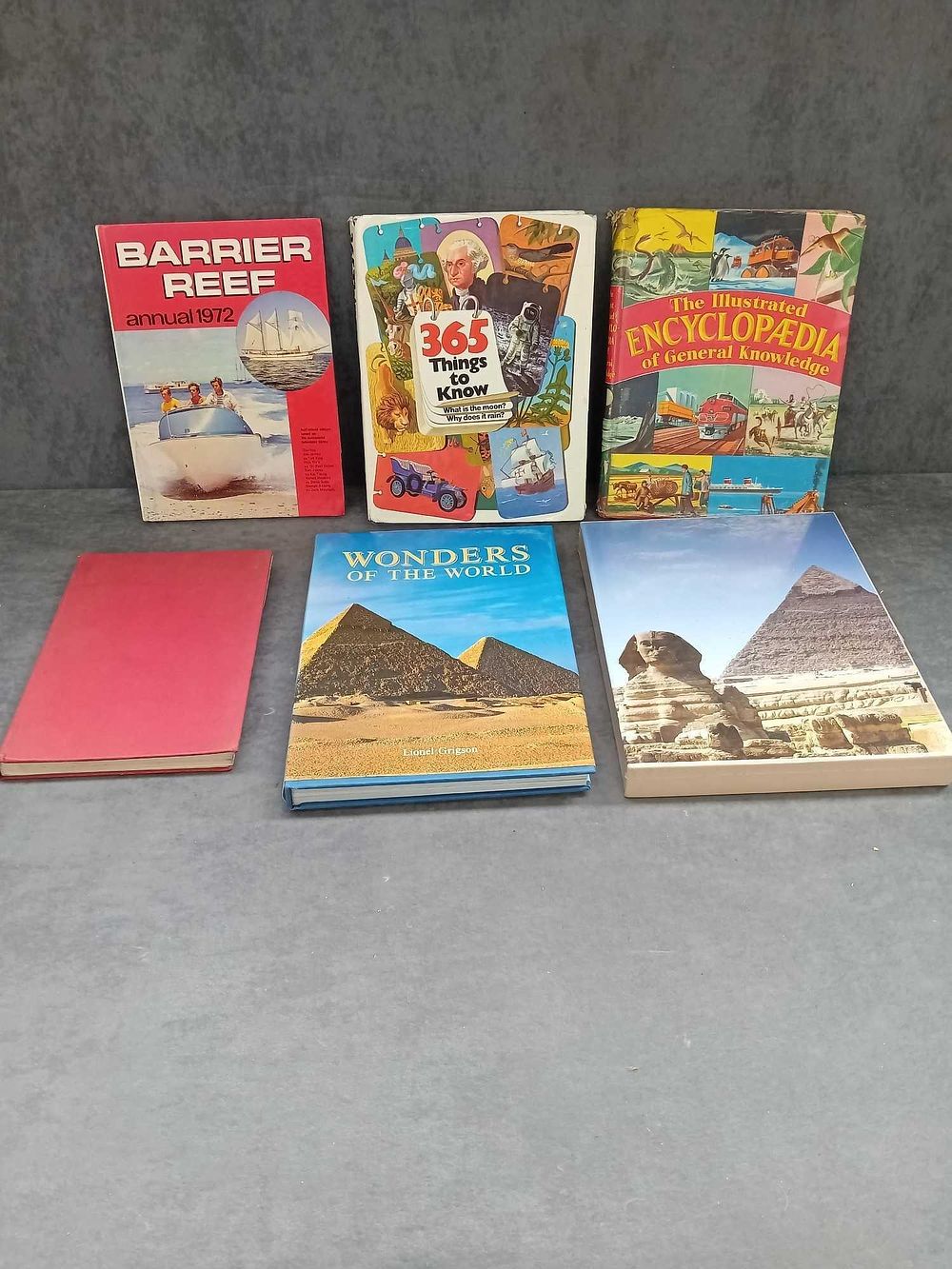 Lot 151: 6 x knowledge books as pictured