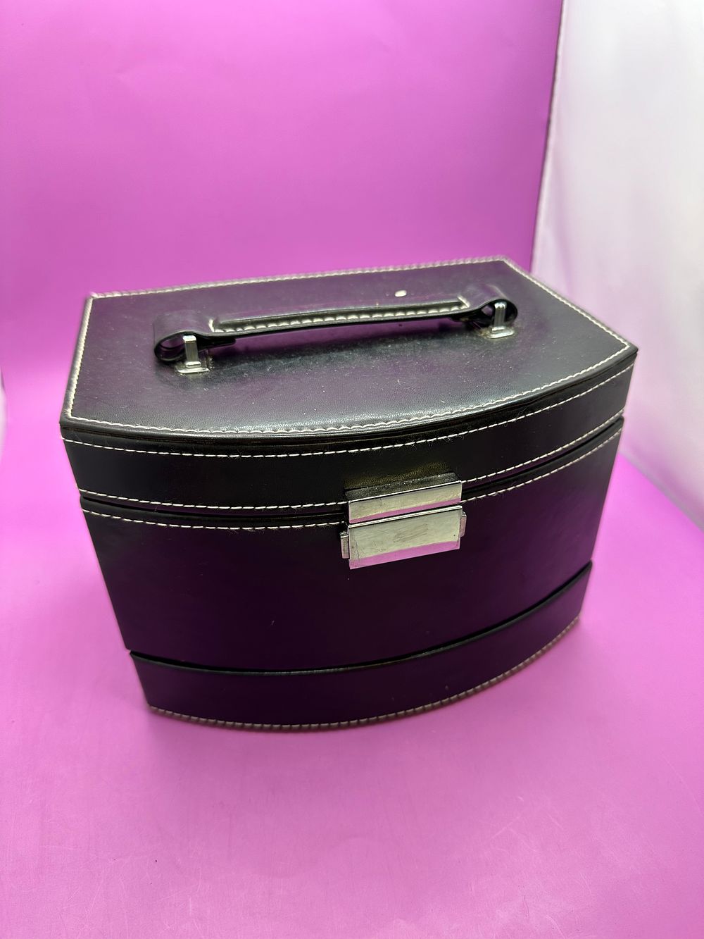 Lot 327: Leather blac styled three tier jewellery box with...